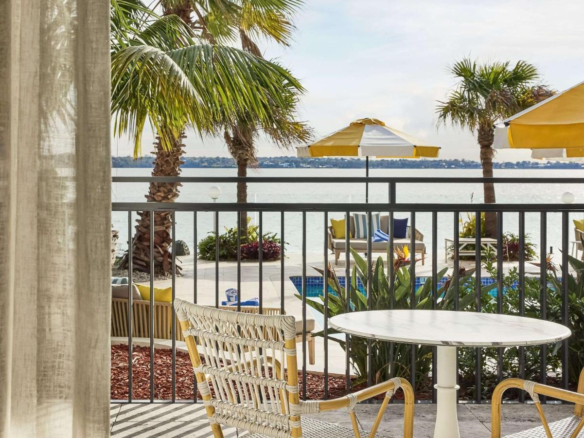 The Beachcomber Hotel & Resort, Ascend Hotel Collection Toukley Luaran gambar View of the pool at the Hotel St. George