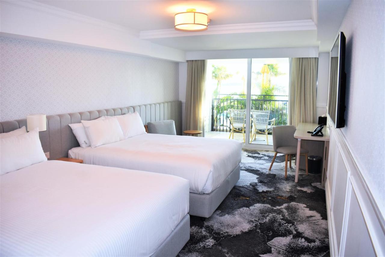 The Beachcomber Hotel & Resort, Ascend Hotel Collection Toukley Luaran gambar A room at the hotel