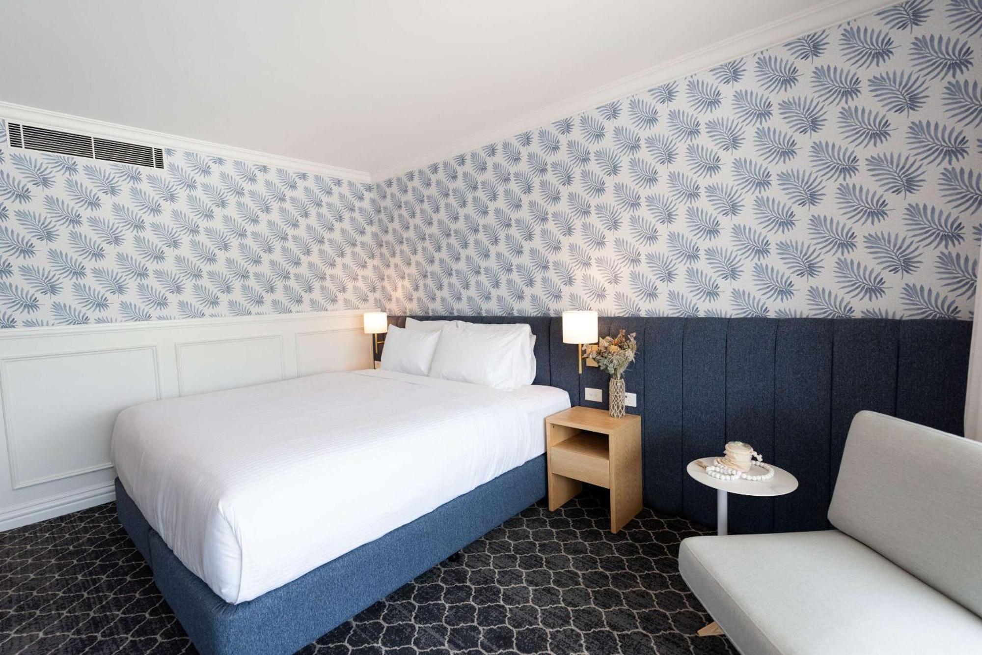 The Beachcomber Hotel & Resort, Ascend Hotel Collection Toukley Luaran gambar A room at the Hotel Zags