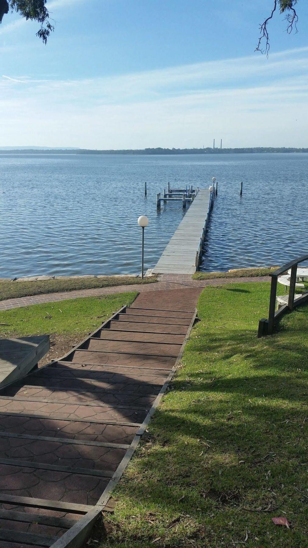The Beachcomber Hotel & Resort, Ascend Hotel Collection Toukley Luaran gambar The pier at the town park